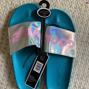 women’s slides